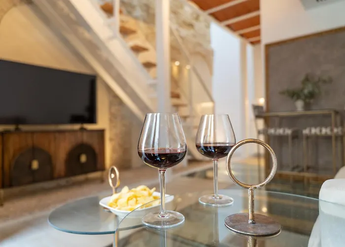 La Torre Del Portillo Apartment